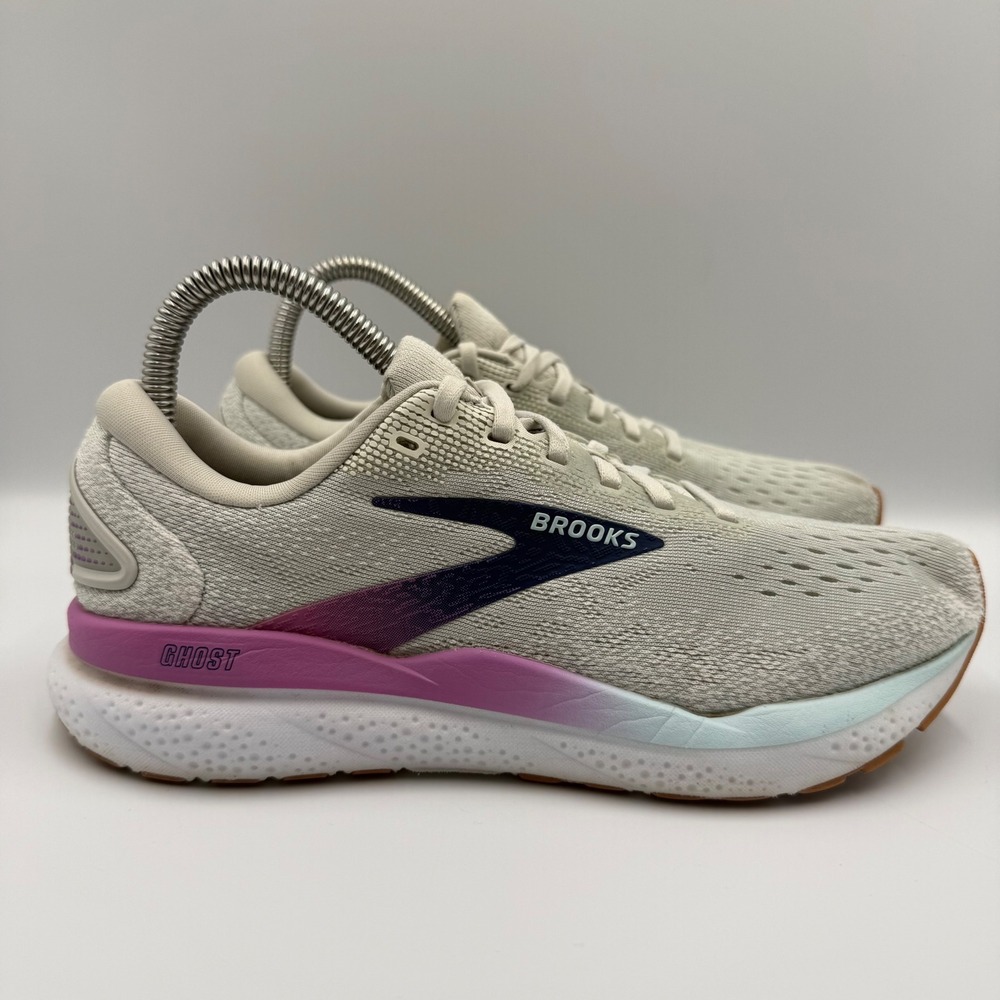 Brooks Ghost 15 Women's Size 7 Grey Pink‎ White Running Shoes Athletic Sneakers